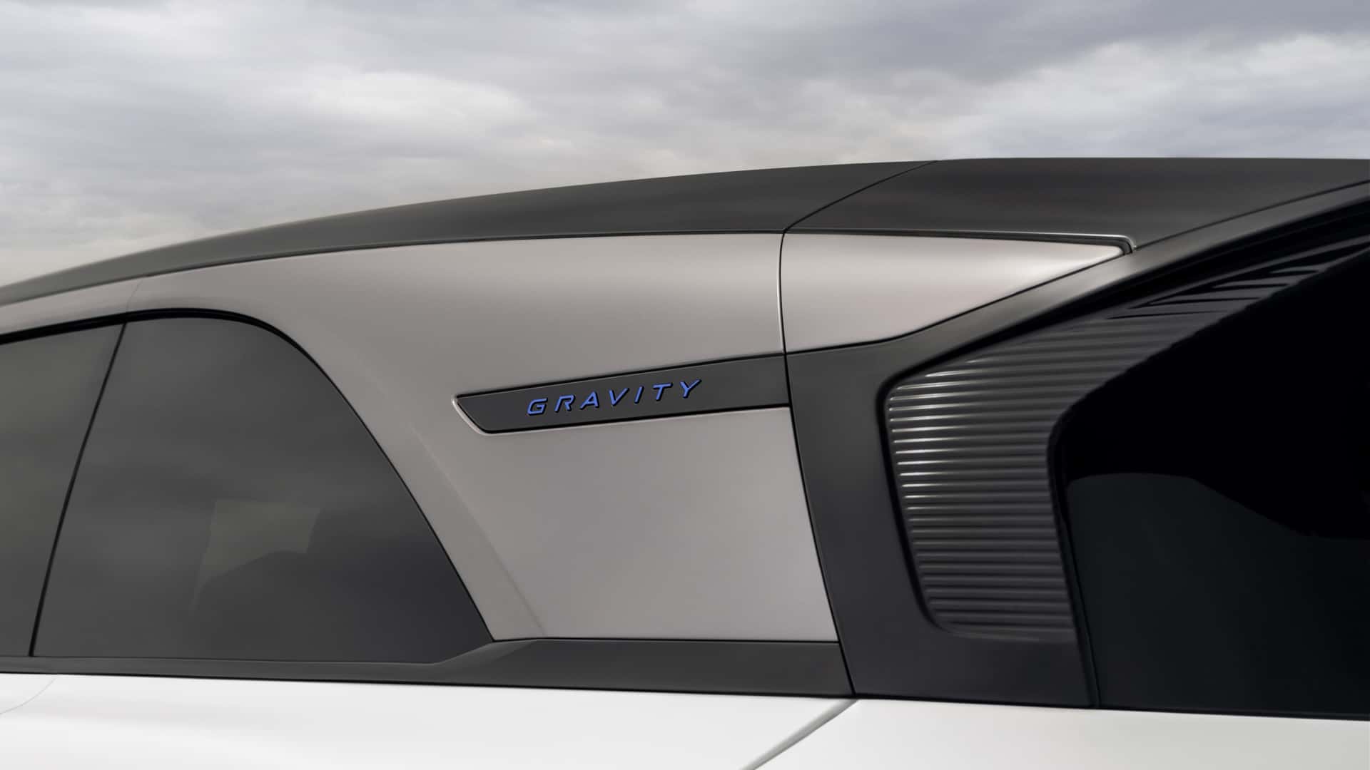 lucid gravity gt s 9
