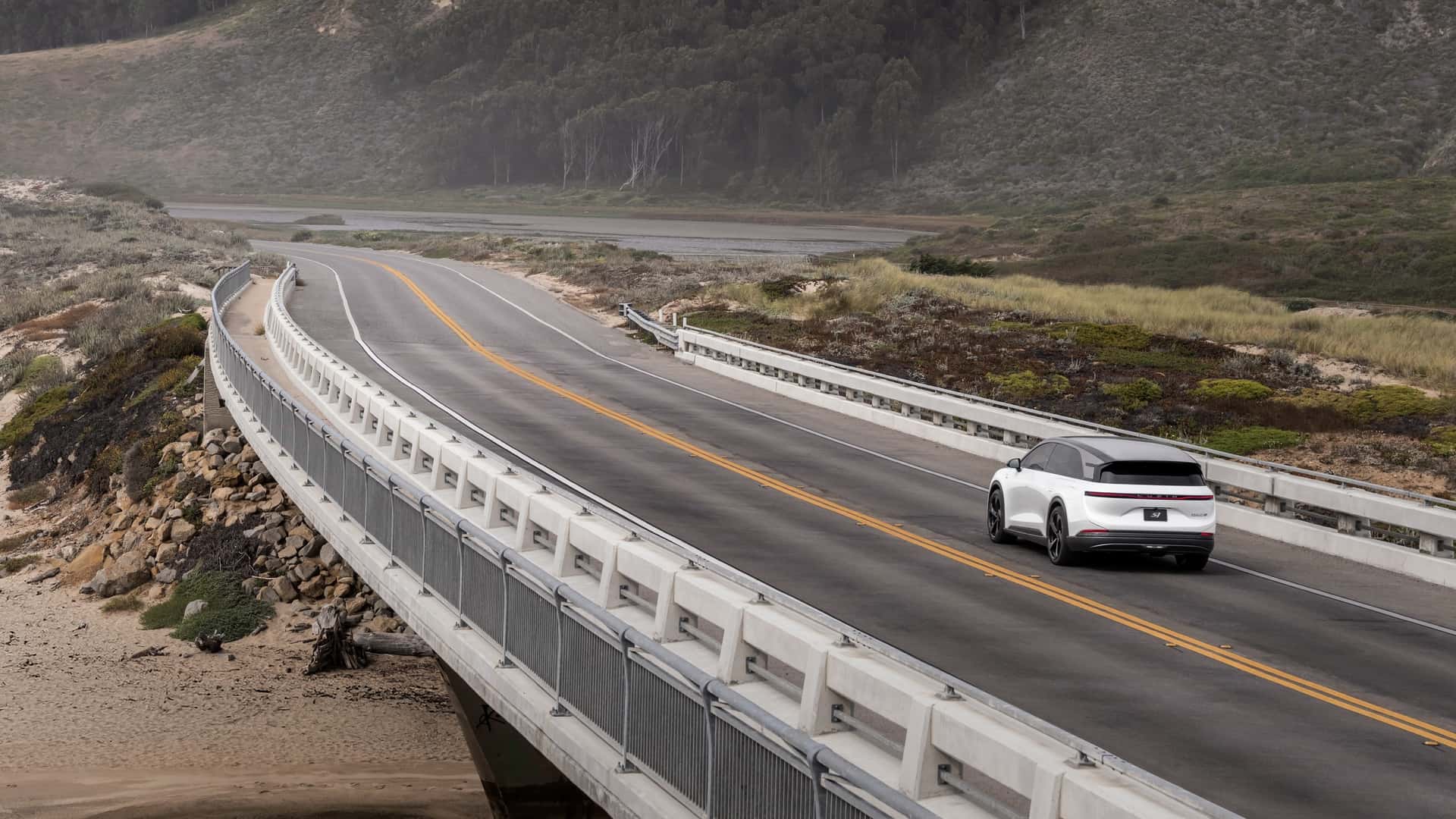 lucid gravity gt s 18