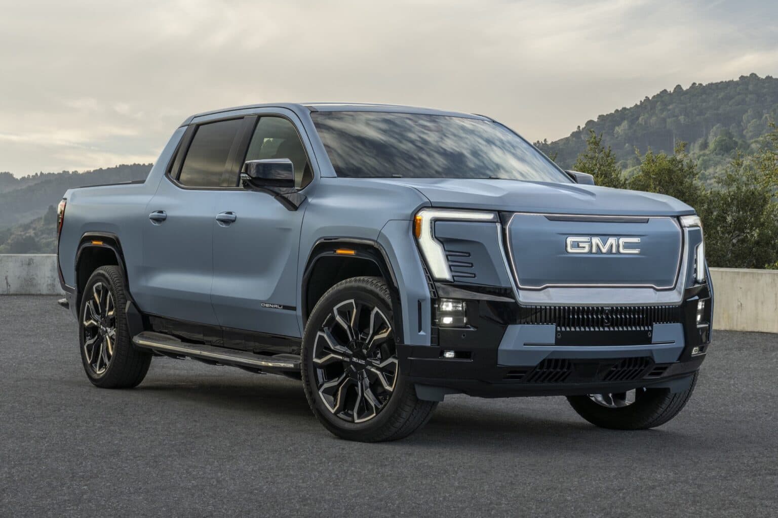 GM Canada Outsells Tesla Again in Q1 2026 EV Market