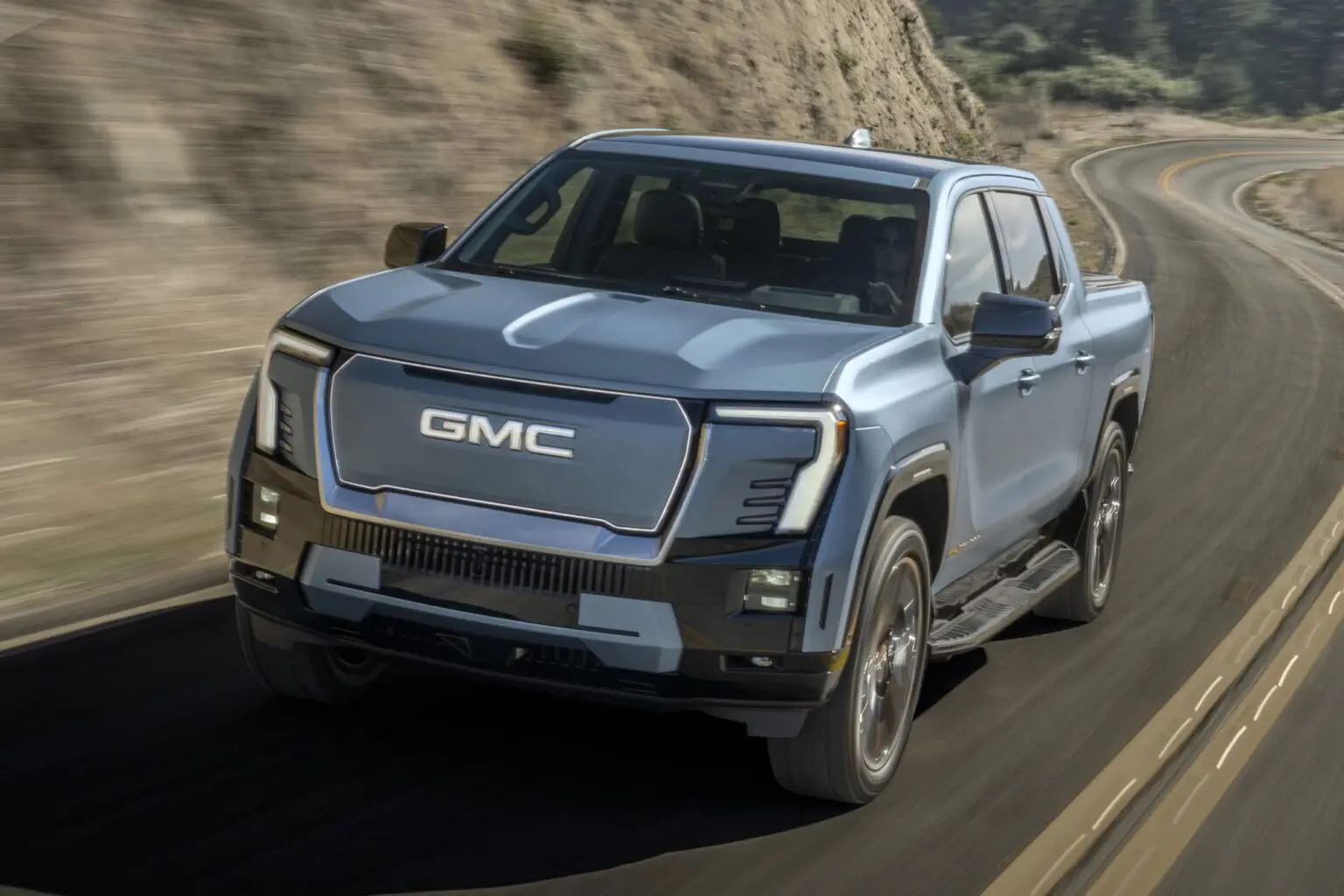2025 GMC Sierra EV 2