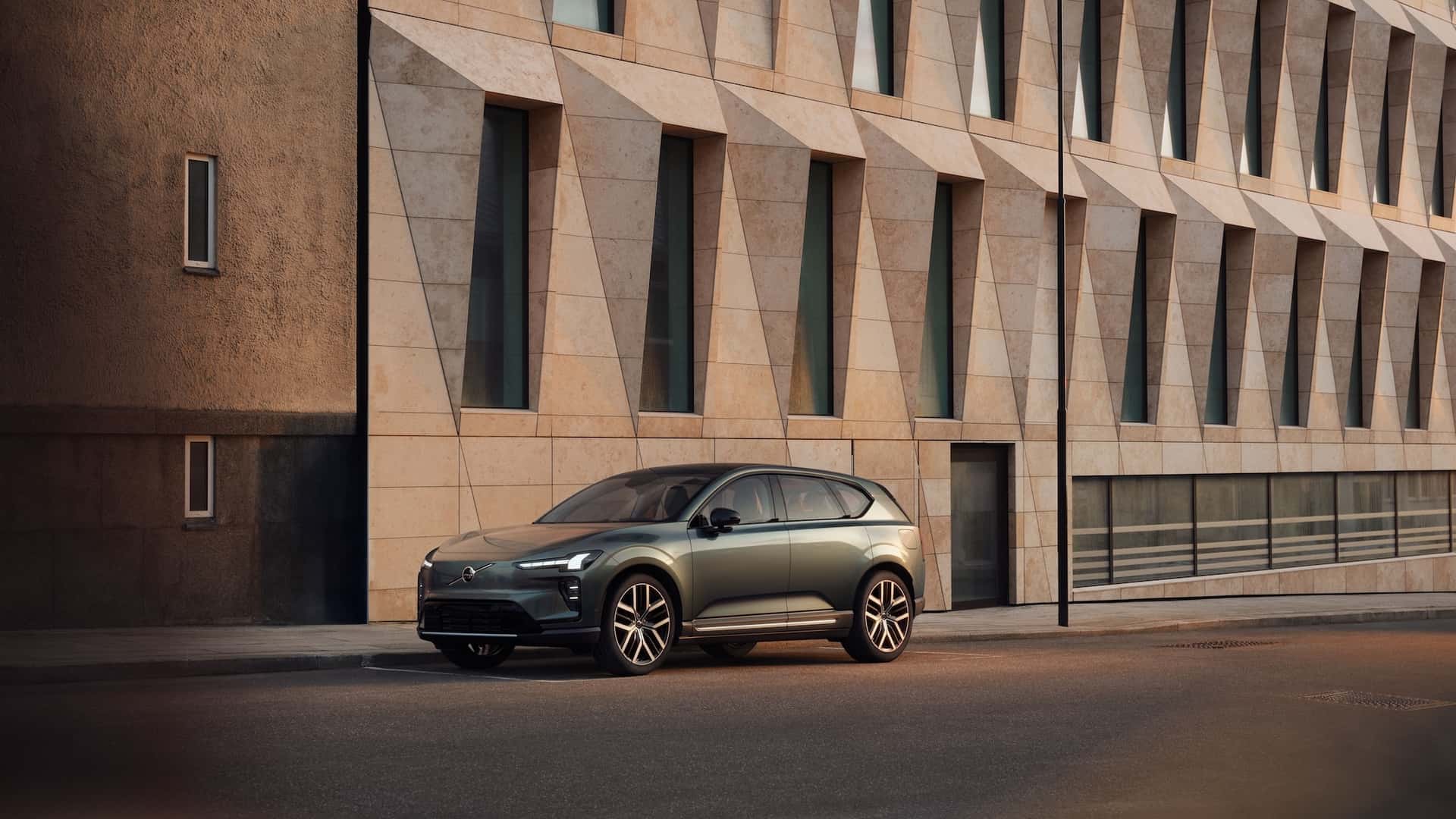 2027 volvo ex60 2