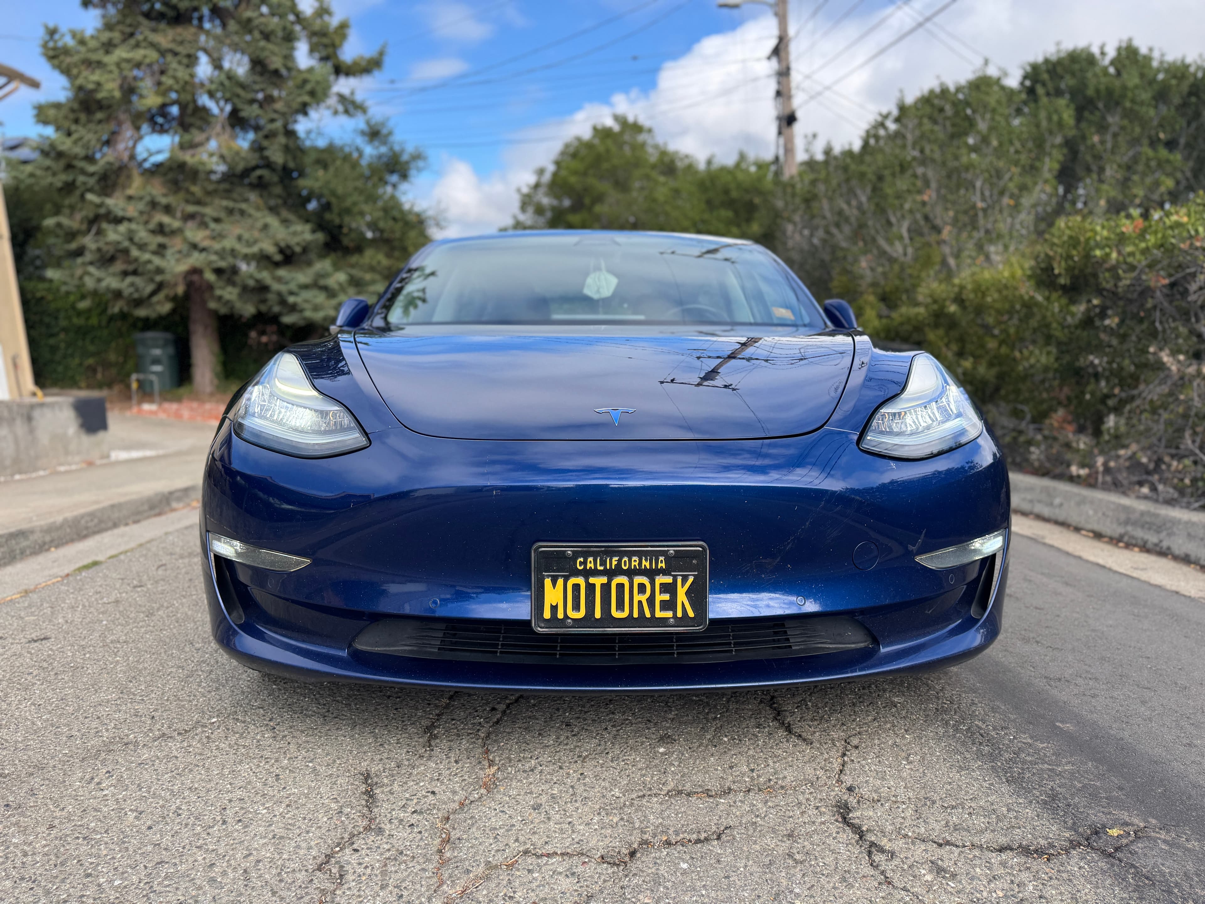Tesla model 3 - extended range AWD